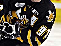 Впервые в истории. Девушку на драфте выбрала мужская хоккейная команда