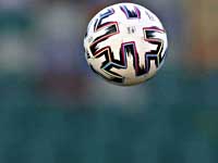 Замечательный гол из США. С центра поля -