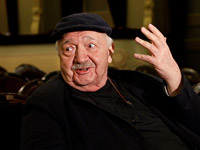 Две женщины – Судьба и Смерть. Роберт Стуруа в программе