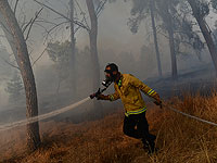 Из-за пожара эвакуированы жители поселка Адора
