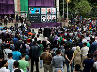 В Иране опасаются низкой явки, Хаменеи призывает не слушать западных наймитов