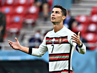 Криштиану Роналду установил мировой рекорд. На этот раз в инстаграме