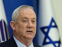 Бени Ганц намерен потребовать создания комиссии по делу о субмаринах, в коалиции возмущены