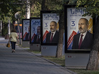 Партия Пашиняна победила на выборах в Армении