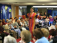 Возобновляется проект, в рамках которого пожилые люди получали скидки на развлекательные мероприятия