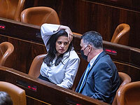 Саар и Шакед выступили против проекта Ганца о создании комиссии по вопросу о закупке субмарин