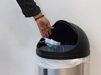 Коронавирус в Израиле: заражены 680 человек, открытие страны для туристов отложено на месяц