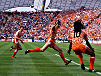 Сегодня исполняется 33 года великолепному голу Марко ван Бастена в ворота сборной СССР