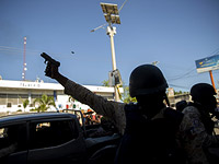 Жертвами вооруженных нападений на Гаити за один день стали не менее 15 человек