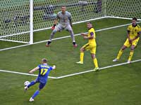 Александр Зинченко включен в символическую сборную плэй-офф Евро-2020