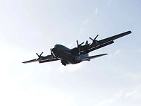 На Филиппинах разбился военный самолет, на борту которого находились около 90 человек