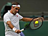 Уимблдон: Федерер, Медведев и Зверев вышли в четвертый раунд