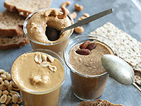 Юноша госпитализирован с приступом аллергии после того, как съел кешью в ресторане