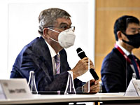 Глава МОК перепутал японцев и китайцев