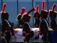 Останки героя Наполеоновских войн генерала Гюдена доставлены из России во Францию