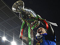 Автор победного пенальти финала Евро-2020 женился. Он опоздал на церемонию бракосочетания на 40 минут