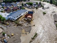 Жертвами наводнений на западе Германии стали десятки людей