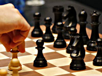 Шахматист узнал о положительном тесте на коронавирус во время партии Кубка мира