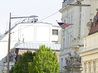 Neue Zürcher Zeitung.