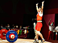 Олимпиада. Тяжелая атлетика. Китаянка победила с олимпийским рекордом