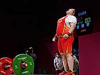 Олимпиада. Тяжелая атлетика. Китаянка установила три олимпийских рекорда