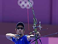 Олимпиада. Стрельба из лука. Израильтянин Итай Шанни выбыл из борьбы