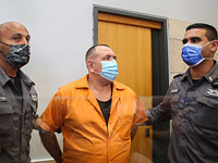 Суд распорядился перевести Романа Задорова под домашний арест