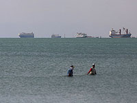 ЧП в Оманском заливе: четыре судна сообщили по аварийной связи о потере управления