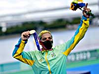 Олимпиада. Плавание. 10 км. Победила бразильянка. Россиянка на 15-м месте