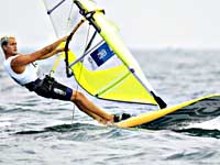 Олимпиада. RS:X.  Победил голландец. Йоав Коэн выиграл медальную гонку. От медали его отделило 1 очко