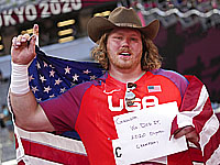 Олимпиада. Толкание ядра. Американец установил олимпийский рекорд