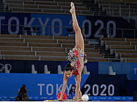 Олимпиада. Оценки израильских гимнасток в упражнениях с булавами