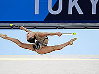 Художественная гимнастика.  Впервые в истории олимпийской чемпионкой стала израильтянка