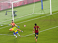 Олимпиада. Футбол. Чемпионами стали бразильцы. Победный гол забил игрок