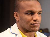 В Киеве расистским оскорблениям подвергся чемпион Олимпиады в Токио Жан Беленюк