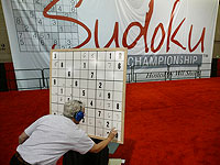 В Японии умер популяризатор судоку Маки Кадзи