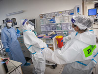 Коронавирус в Израиле: более миллиона зараженных с начала эпидемии