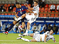 Катастрофа по-украински. Французы не смогли обыграть боснийцев