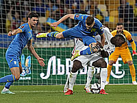 Украинцы сыграли вничью с чемпионами мира. Израильтяне разгромили австрийцев