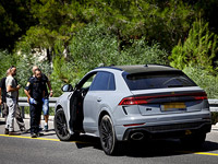 Автомобиль Audi, на котором был совершен наезд на полицейских