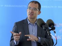 Гендиректор Moderna: пандемия коронавируса закончится через год