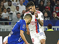 Чемпионат Франции. Бразильца наказали за красивый финт