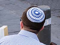 В Лионе полиция пресекла антисемитское нападение и задержала одного из нападавших