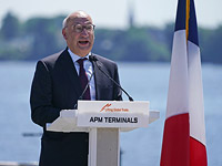 Скандал вокруг подлодок: посол Франции вернется в США 29 сентября