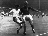 Умер знаменитый английский футболист Роджер Хант