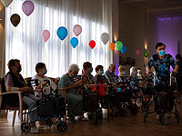 Люди смогут доживать до 130 лет уже в этом столетии, утверждают ученые