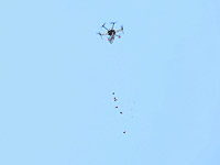 Около форпоста Эвьятар арабы сбили мультикоптер, разбрасывавший капсулы с газом