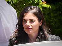 СМИ: Шакед ведет переговоры с 