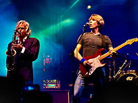Знаменитая британская группа The Dire Straits Experience выступит в Израиле
