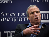 СМИ: во время службы в армии Элазар Штерн отказывался проверять жалобы на сексуальные домогательства